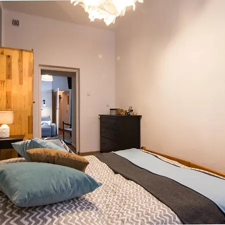 شقة Apartament 7 Niebo